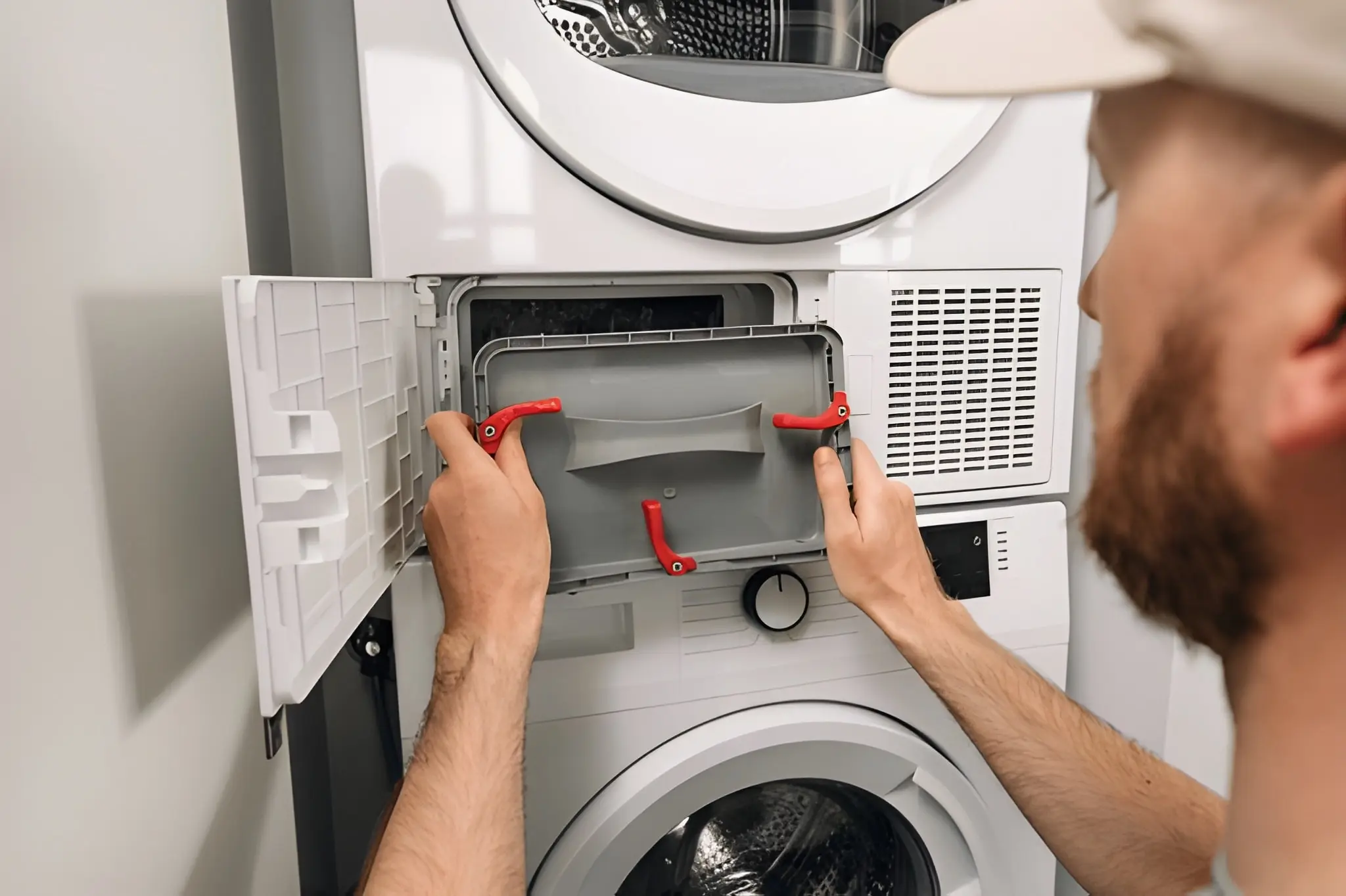 Routine HVAC maintenance reducing breakdowns and costs